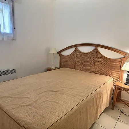 Alizea A 50m De La Lejlighed